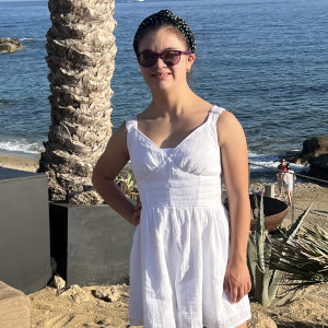 Clarissa Capuano Cropped